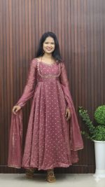 Elegant Butti Weave Organza Anarkali - Image 4