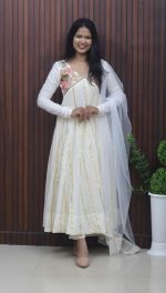 Elegant White Panel Cut Anarkali - Image 3