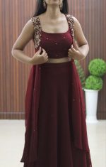 Handworked Overcoat with Crop Top & Skirt – Three-Piece Set - Image 2
