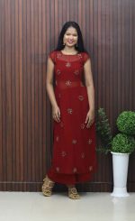 Elegant Three-Piece Set – Crop Top, Bottom & Worked Overcoat - Image 7