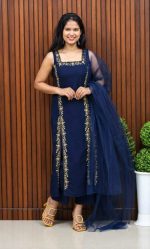 Elegant Handworked Slit Top, Bottom & Dupatta Set - Image 3